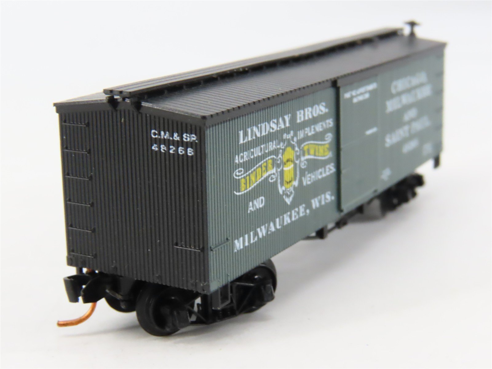 N Scale Roundhouse 8754 CM&SP Lindsay Brothers 36' Billboard Box Car #48268