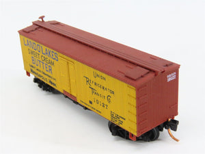 N Scale Roundhouse 8706 URTC Land O' Lakes Old Timer Billboard Reefer #10127