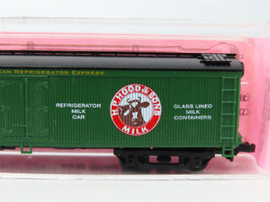 N Scale Roundhouse 8278 GARE Hood's Grade A Milk 50' Express Reefer #801