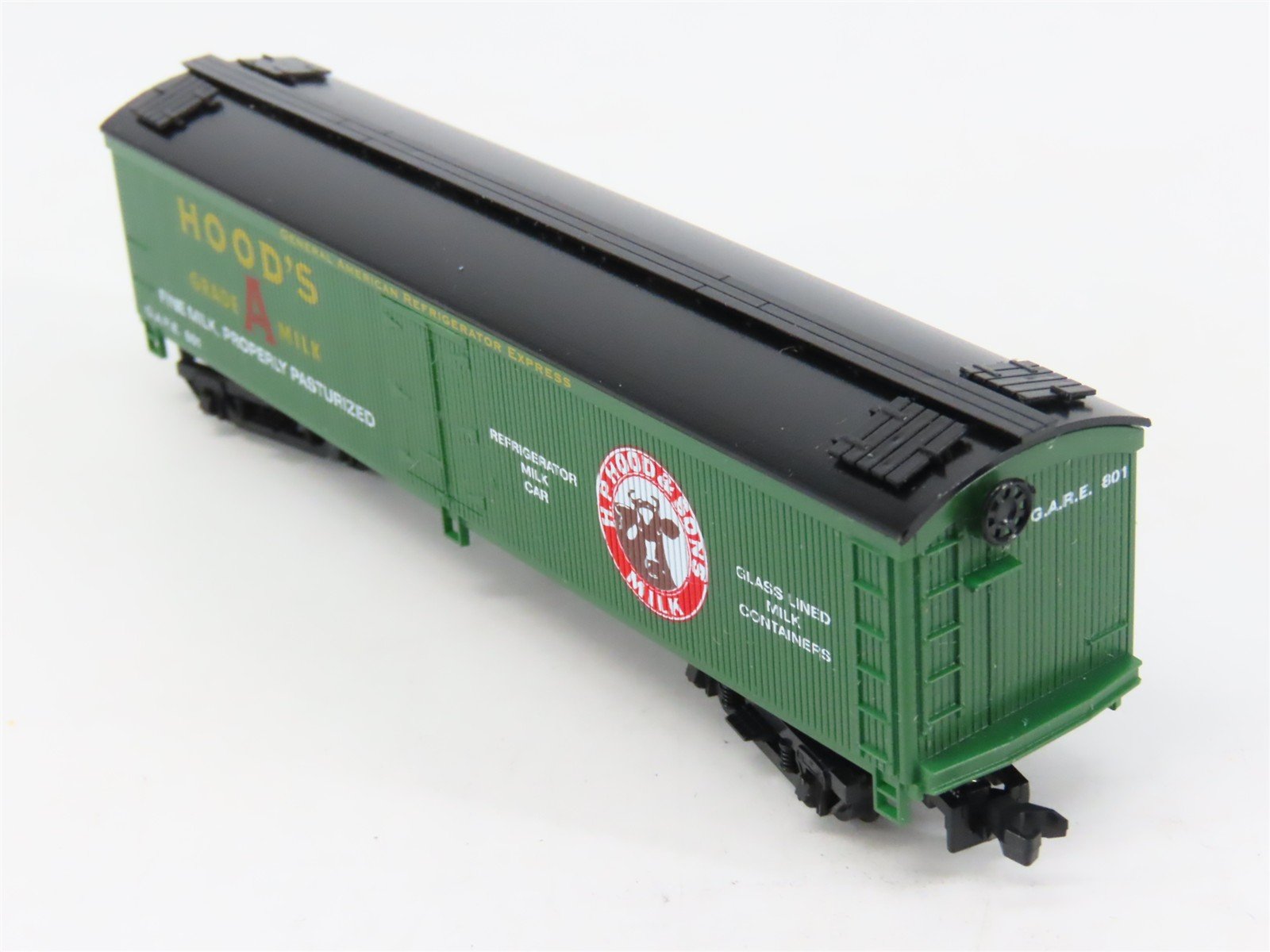 N Scale Roundhouse 8278 GARE Hood's Grade A Milk 50' Express Reefer #801