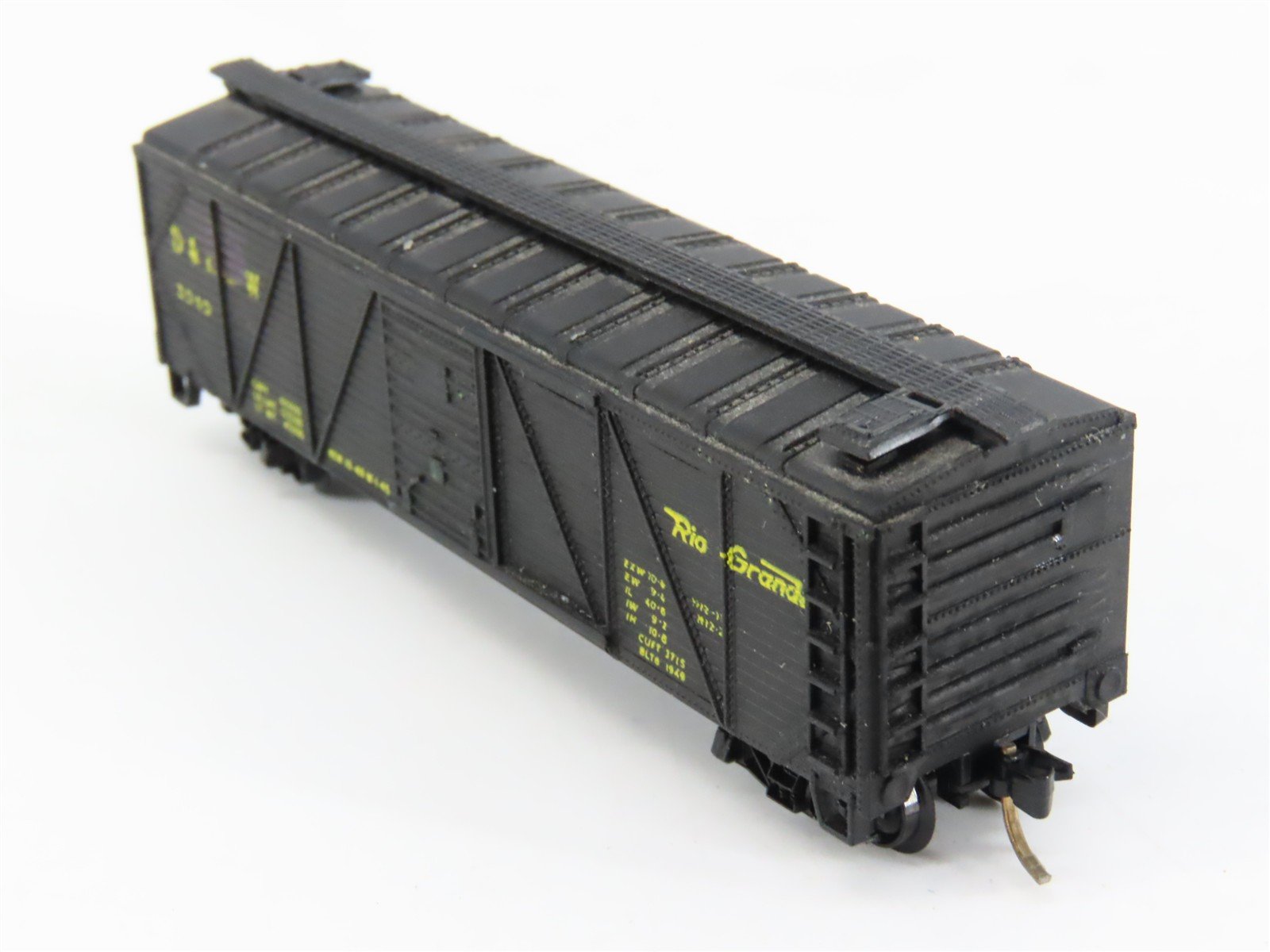 N Scale Bachmann 53-1000-69 D&RGW Rio Grande Railroad 41' Steel Box Car #3949