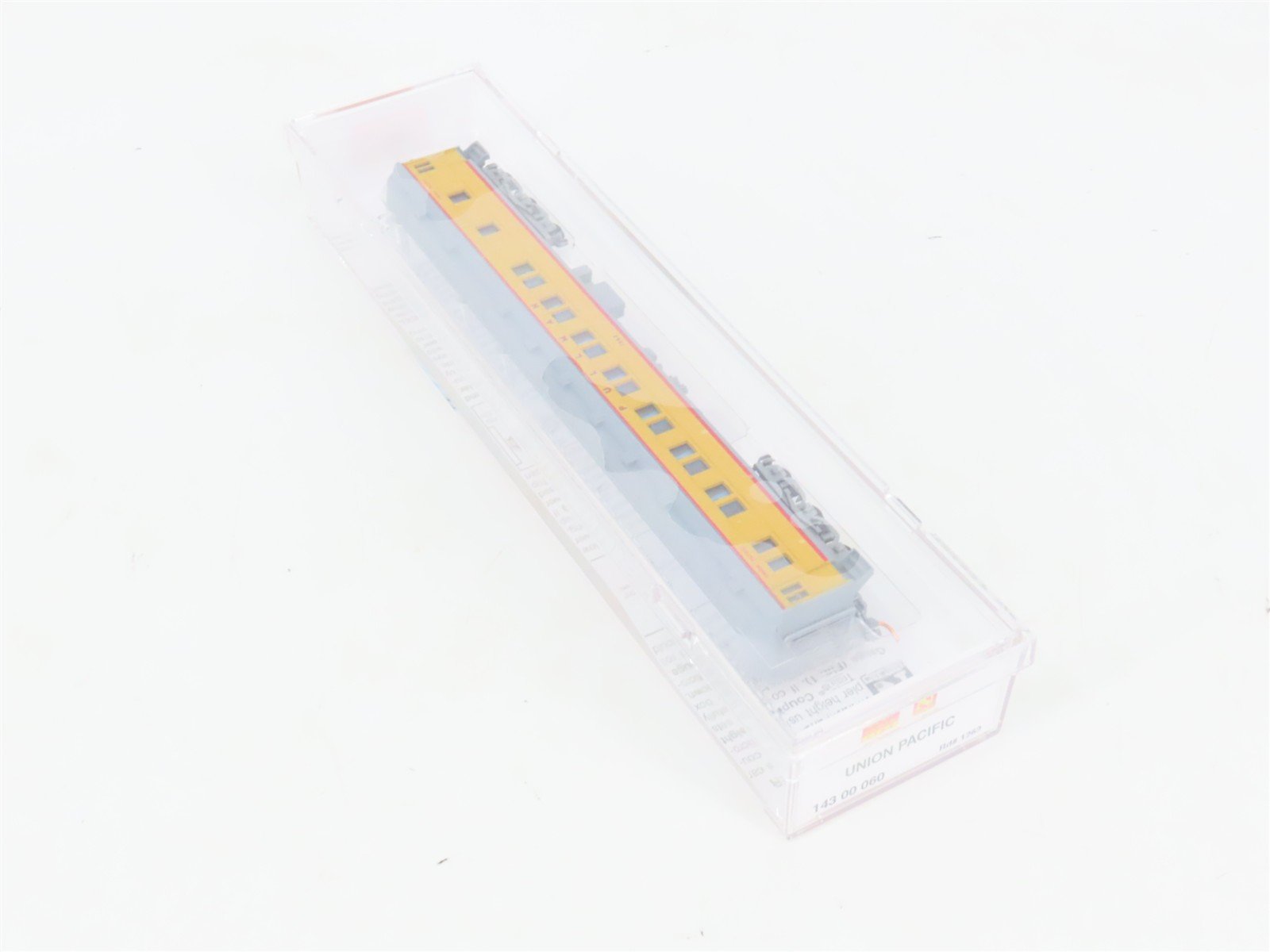 N Scale Micro-Trains MTL 14300060 UP Railway 83' HW Parlor Passenger Car #1262