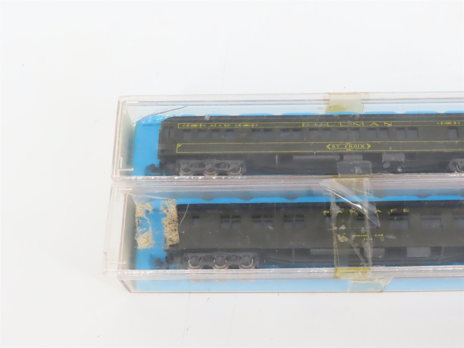 LOT of 6 N Scale Atlas ATSF Santa Fe Coach/Obs/Baggage Passenger Cars
