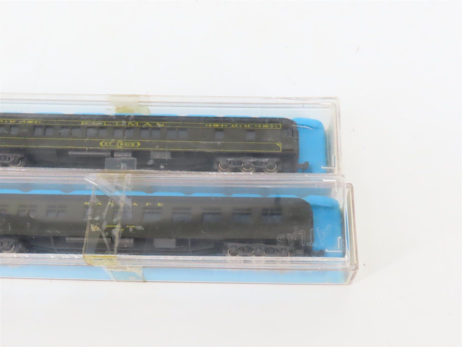 LOT of 6 N Scale Atlas ATSF Santa Fe Coach/Obs/Baggage Passenger Cars