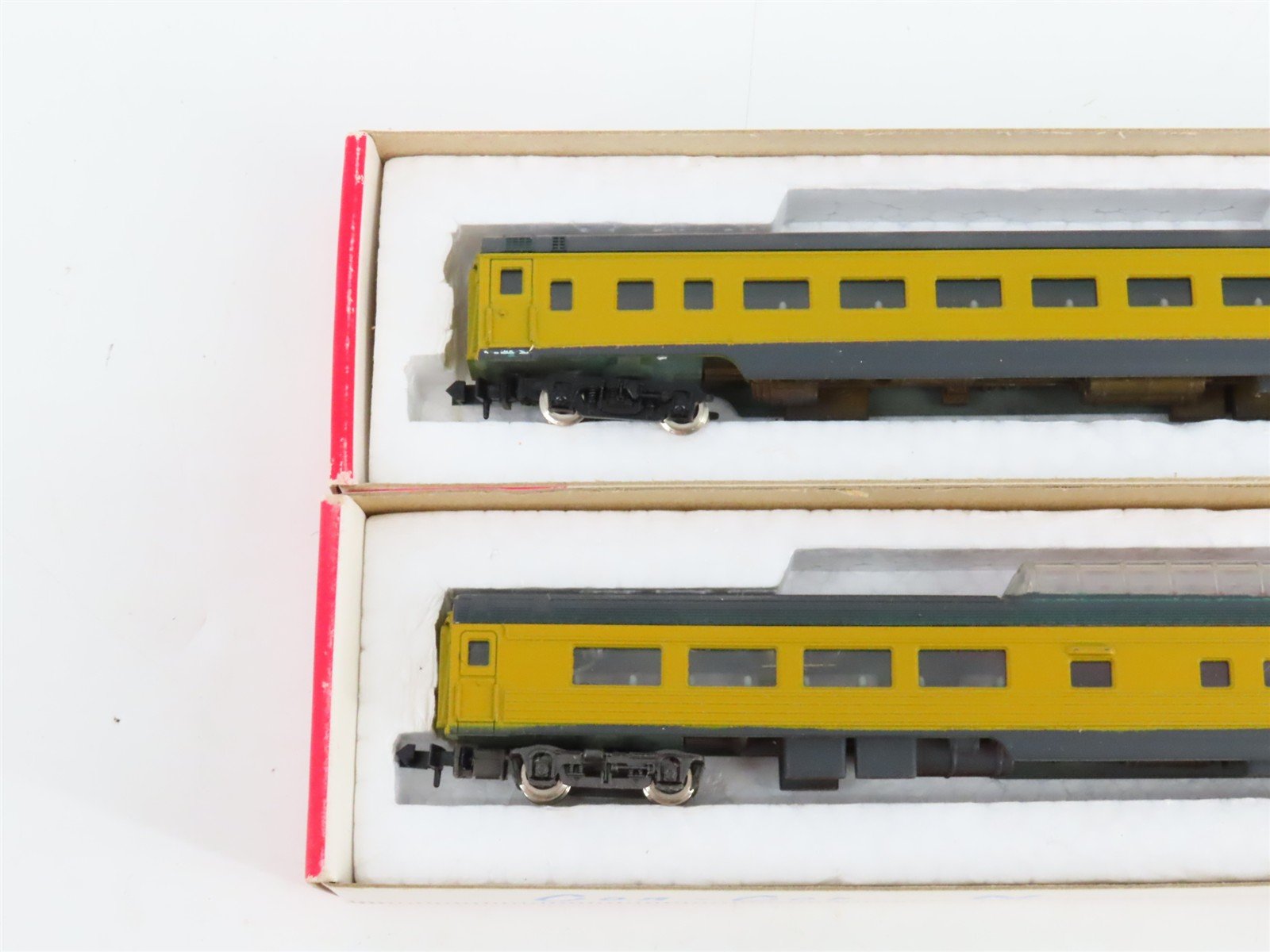 LOT of 6 N Scale Con-Cor UP Painted Scheme Obs/Coach/Baggage Passenger Cars