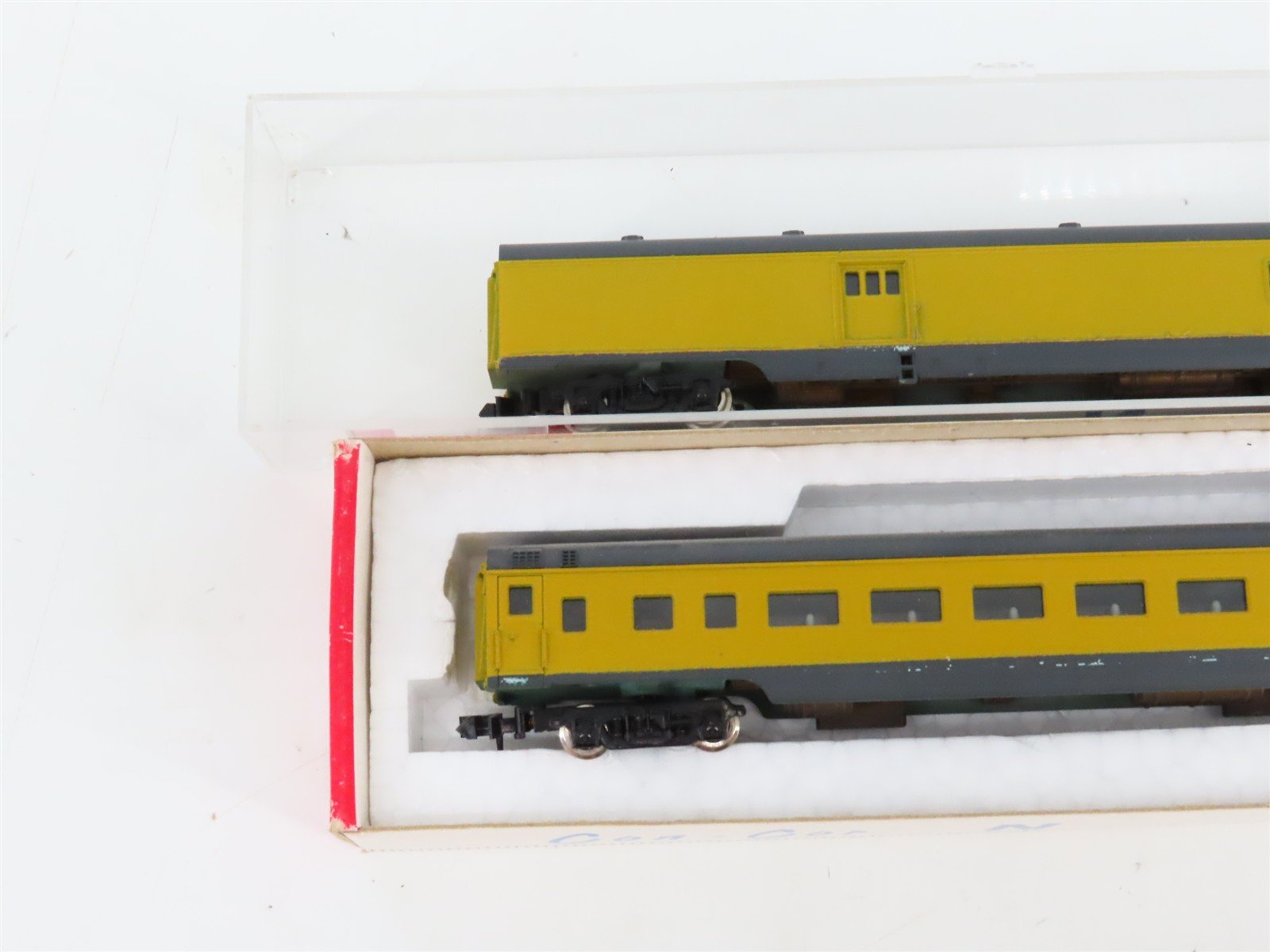 LOT of 6 N Scale Con-Cor UP Painted Scheme Obs/Coach/Baggage Passenger Cars