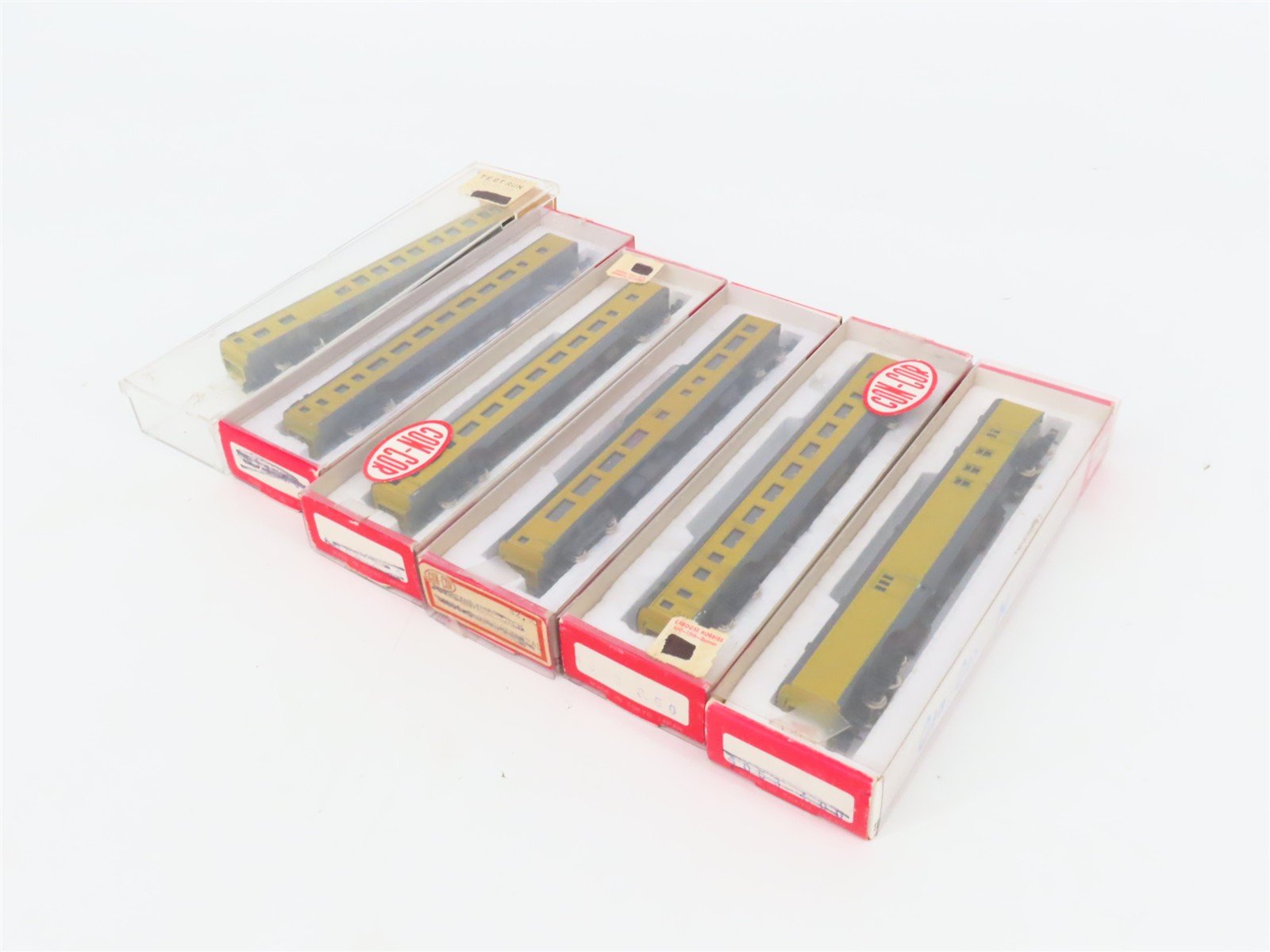 LOT of 6 N Scale Con-Cor UP Painted Scheme Obs/Coach/Baggage Passenger Cars