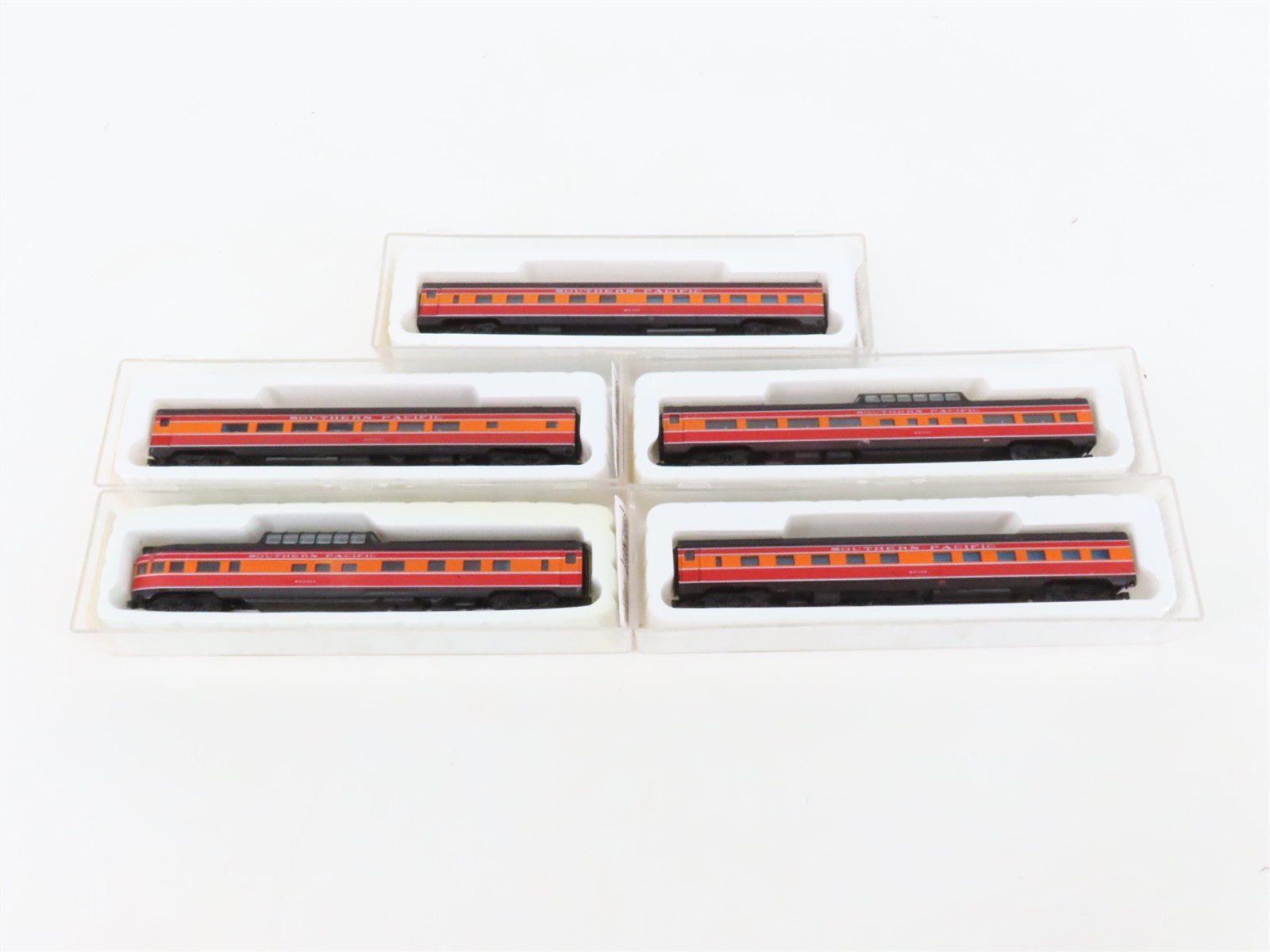 LOT of 3 N Scale Con-Cor SP Southern Pacific Dome/Obs/Coach Passenger Cars