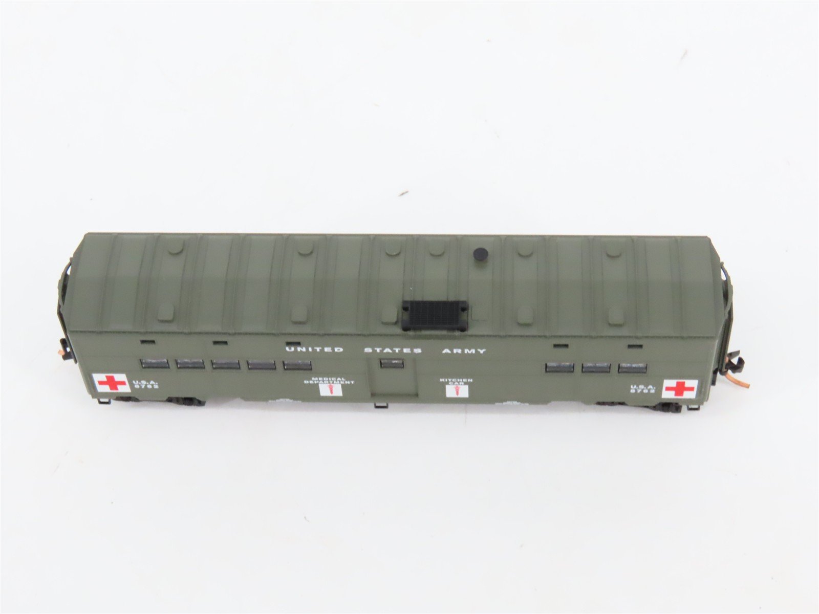 N Scale Micro-Trains MTL 118020 USA Army Troop Sleeper Passenger Car #8762