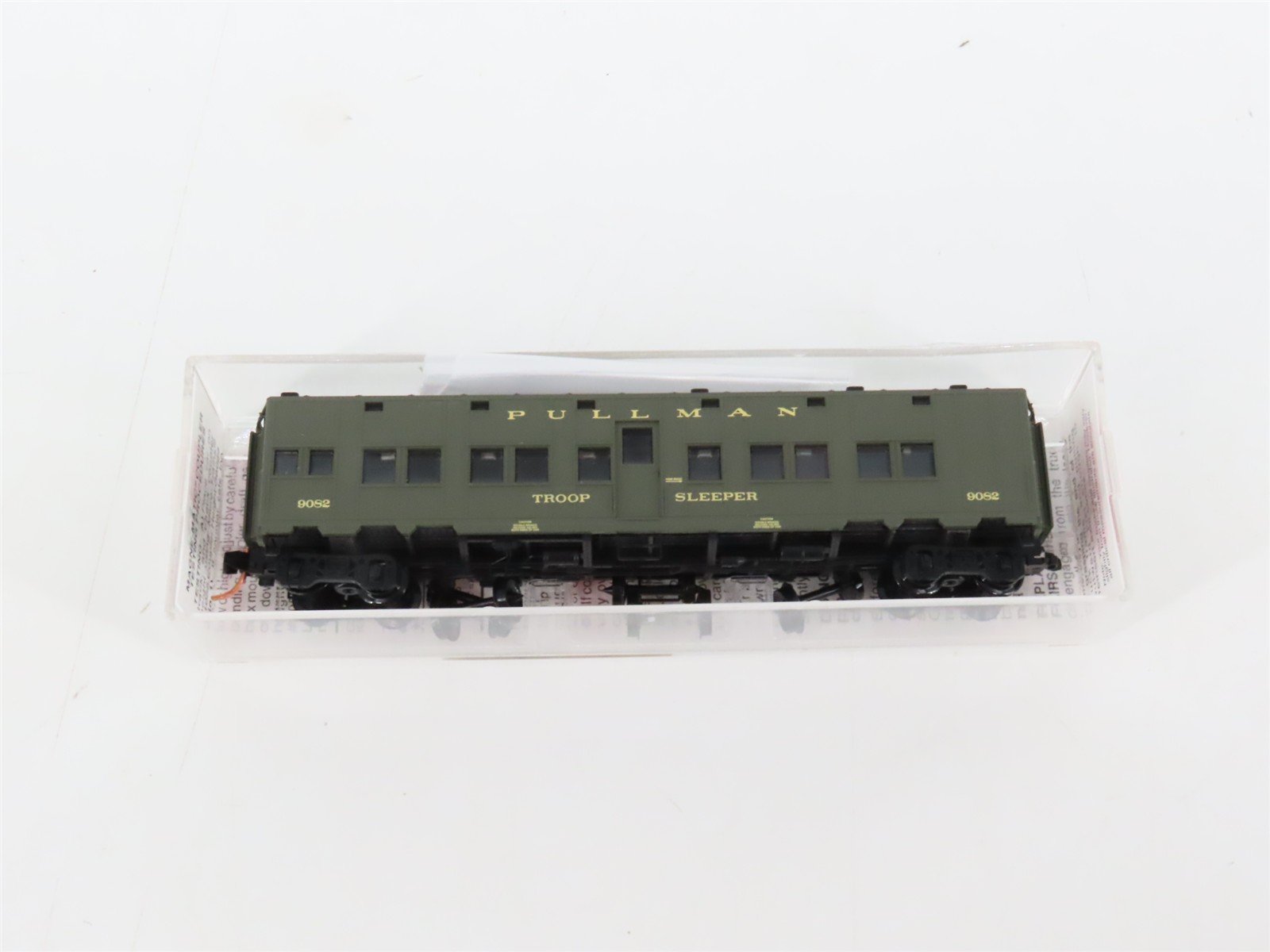 N Scale Micro-Trains MTL 116010.4 US DOD Troop Sleeper Passenger Car #9082
