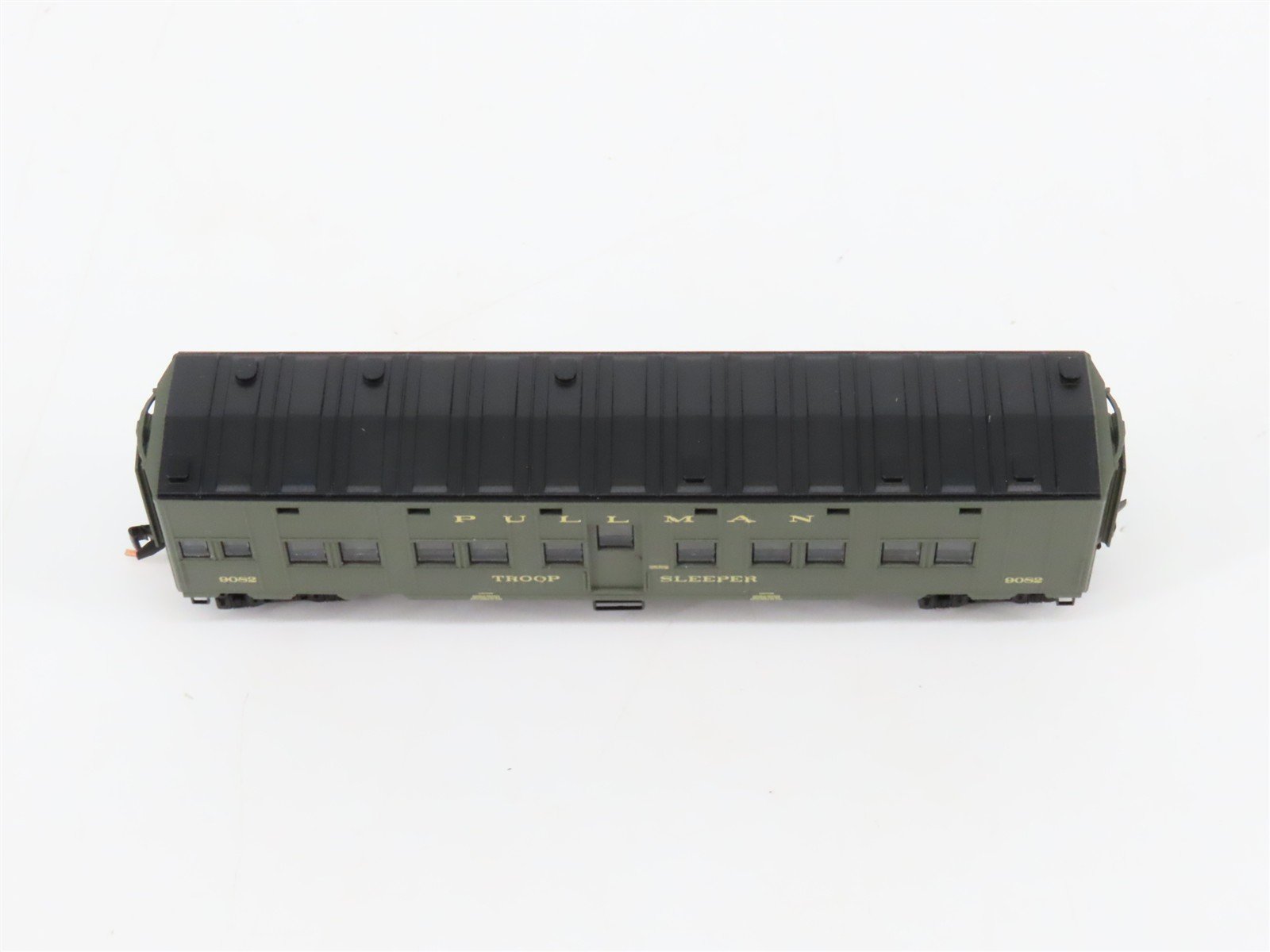 N Scale Micro-Trains MTL 116010.4 US DOD Troop Sleeper Passenger Car #9082