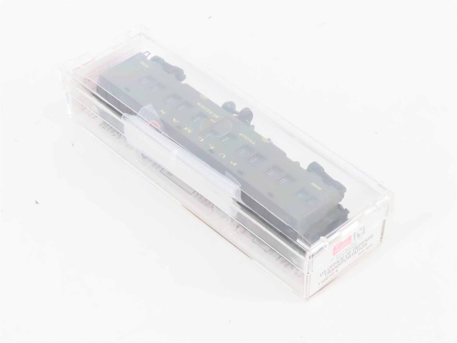 N Scale Micro-Trains MTL 116010.4 US DOD Troop Sleeper Passenger Car #9082