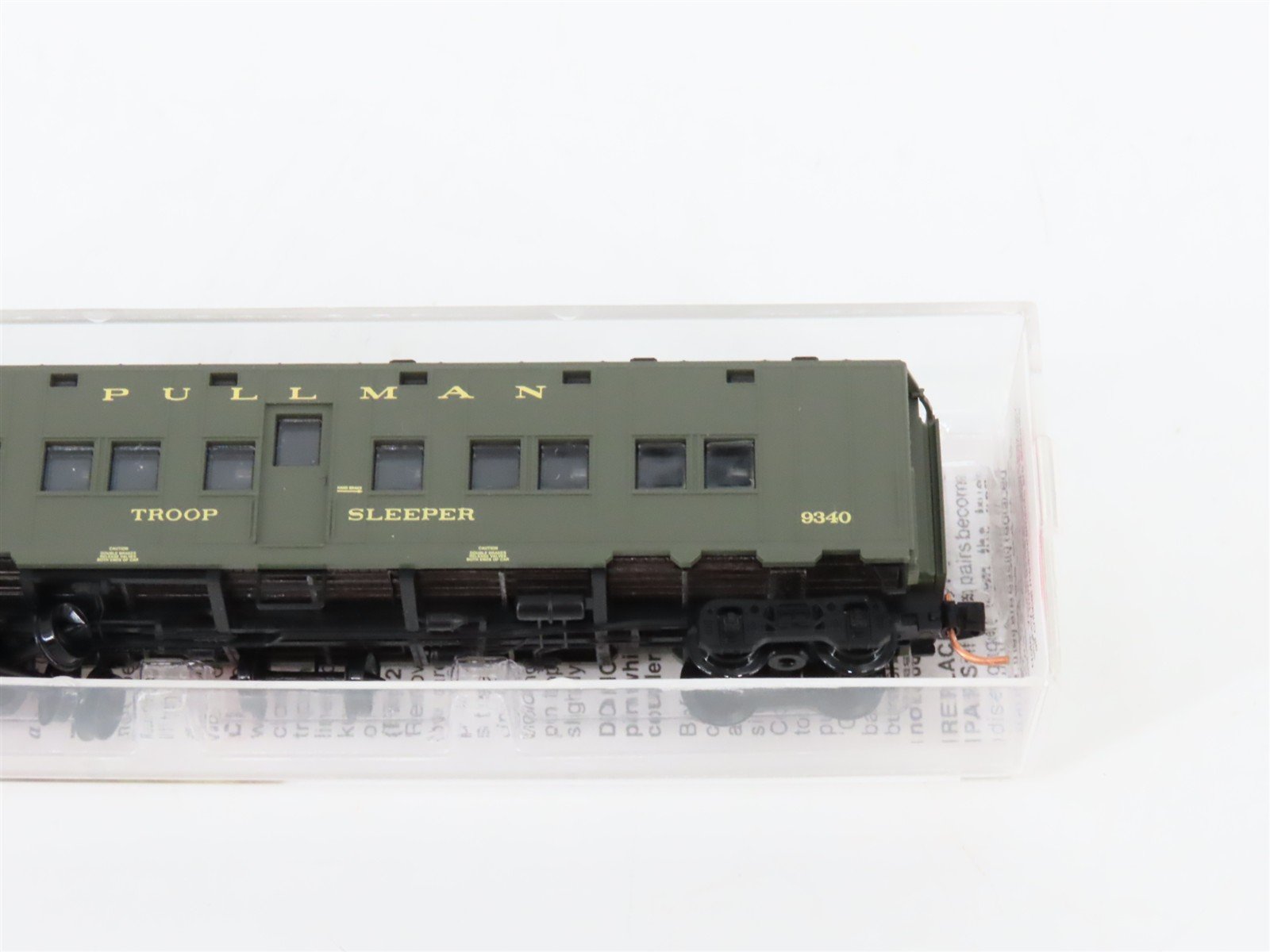 N Scale Micro-Trains MTL 116010.5 US DOD Troop Sleeper Passenger Car #9340
