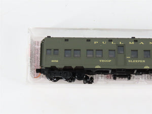 N Scale Micro-Trains MTL 116010.4 US DOD Troop Sleeper Passenger Car #9082