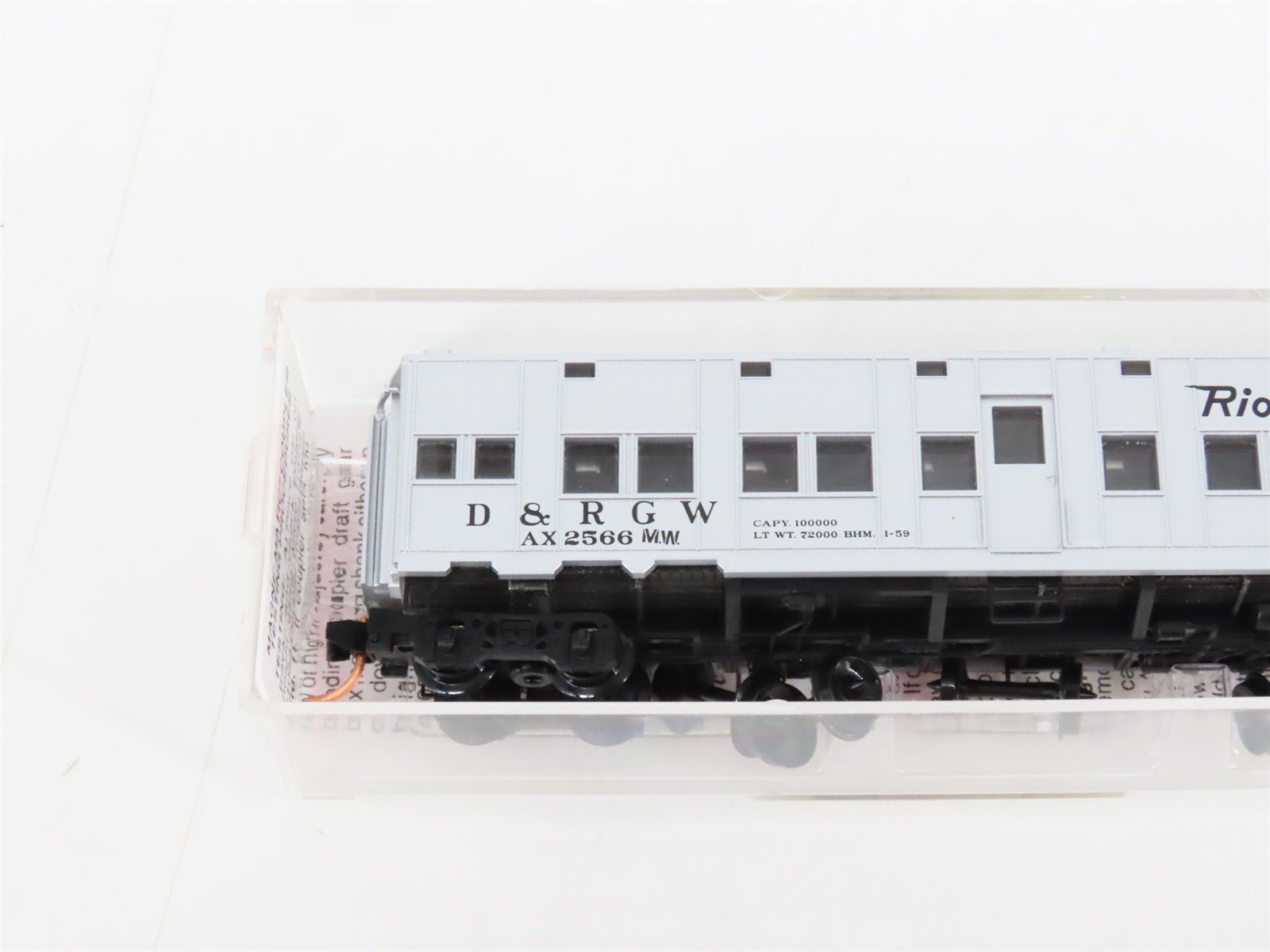 N Scale Micro-Trains MTL 116020.2 DRGW Troop Sleeper Passenger Car #AX-2566MW