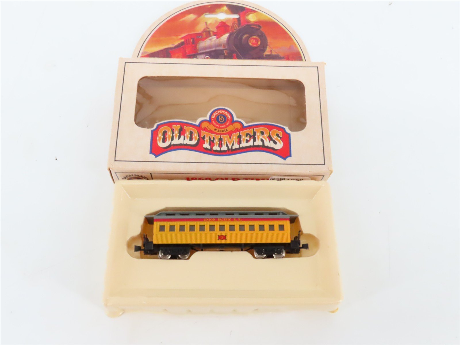 N Scale Bachmann 5572 UP Union Pacific 47' Old Time Coach Passenger Car