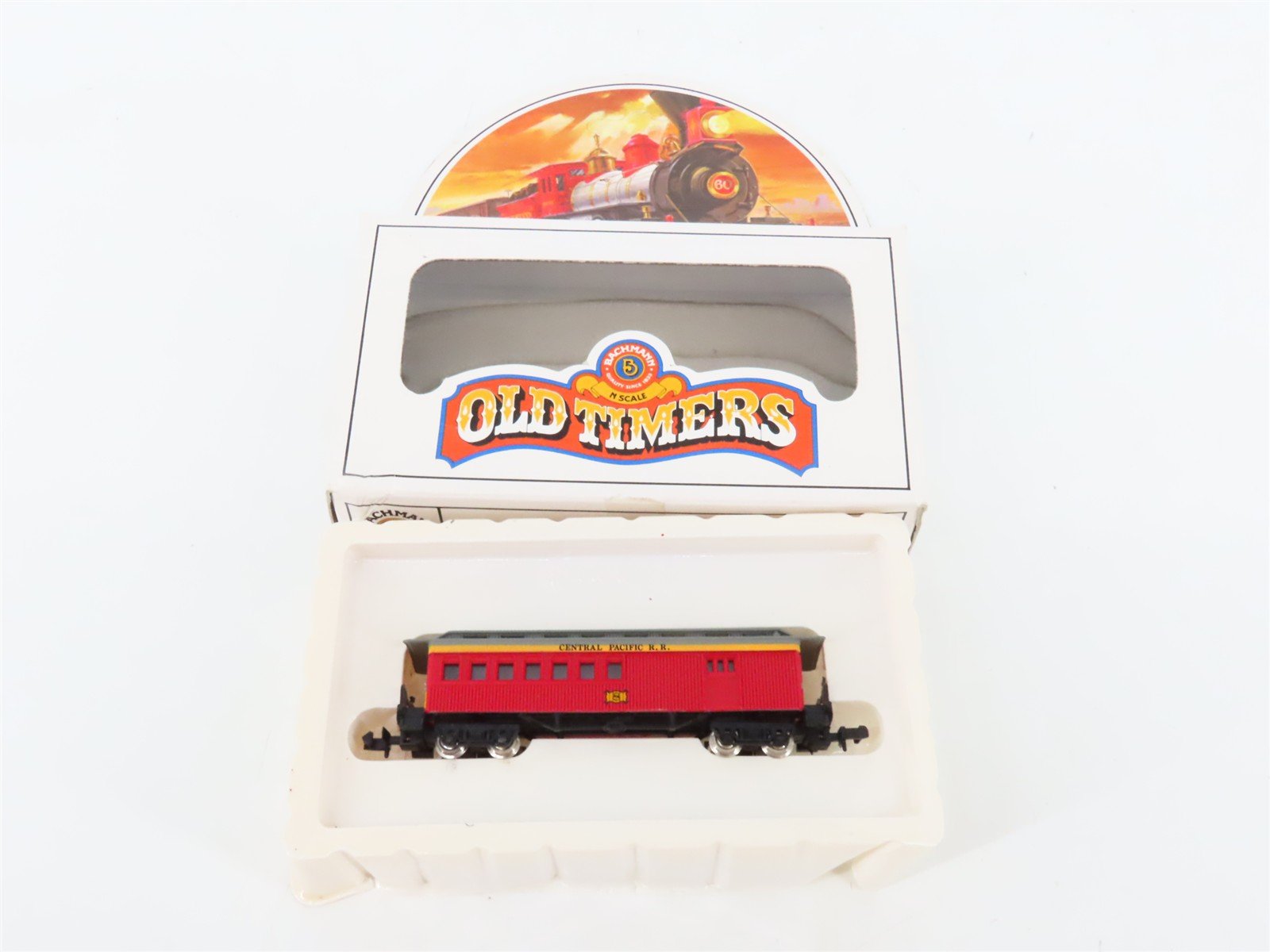N Scale Bachmann CP Central Pacific Old Time Combine Passenger Car