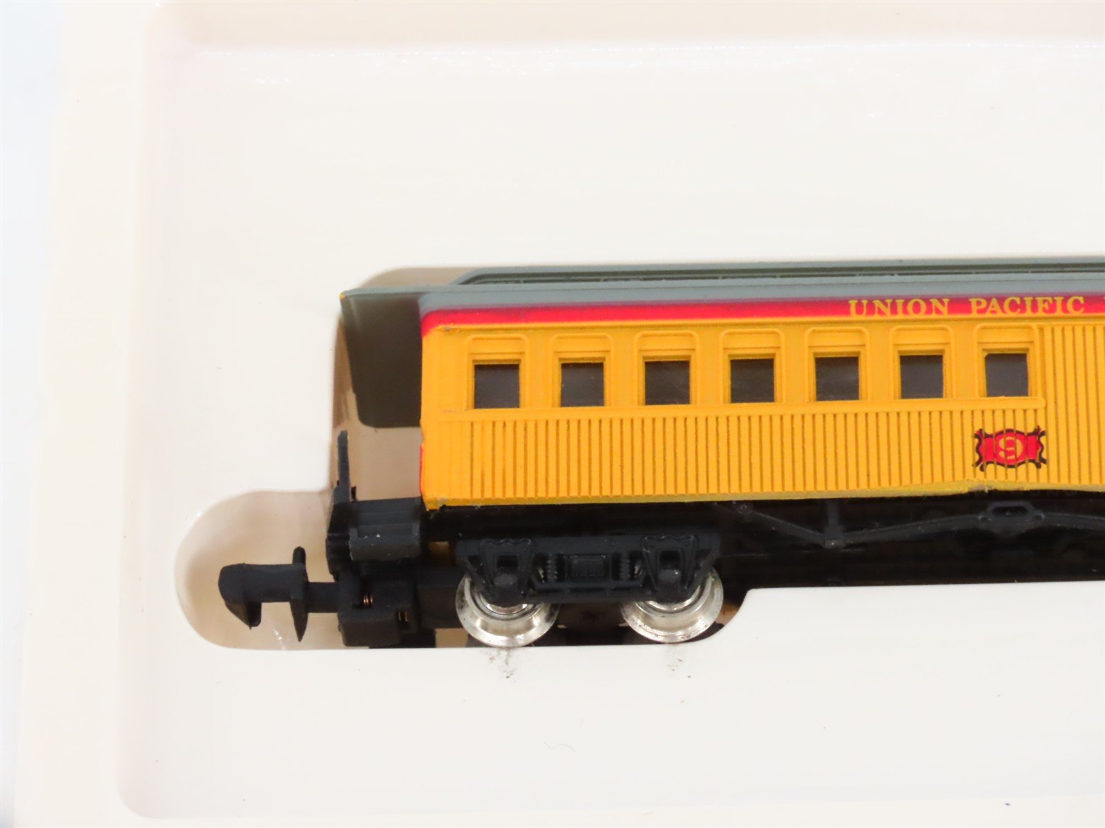N Scale Bachmann 53-1055-01 UP Union Pacific Old Time Combine Passenger Car