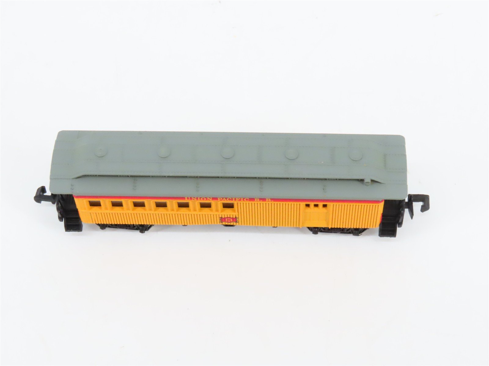 N Scale Bachmann 53-1055-01 UP Union Pacific Old Time Combine Passenger Car