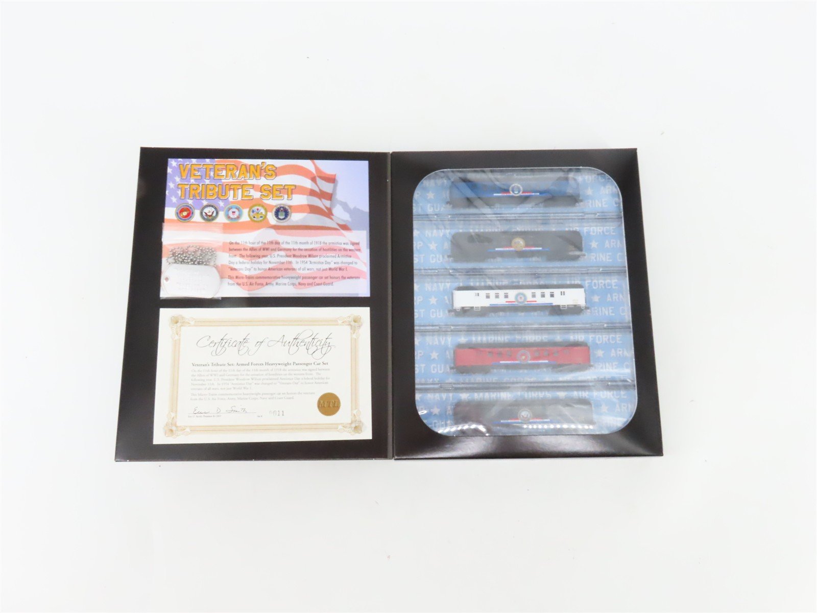 N Scale Micro-Trains MTL 99321140 Veteran's Tribute Passenger 5-Car Set
