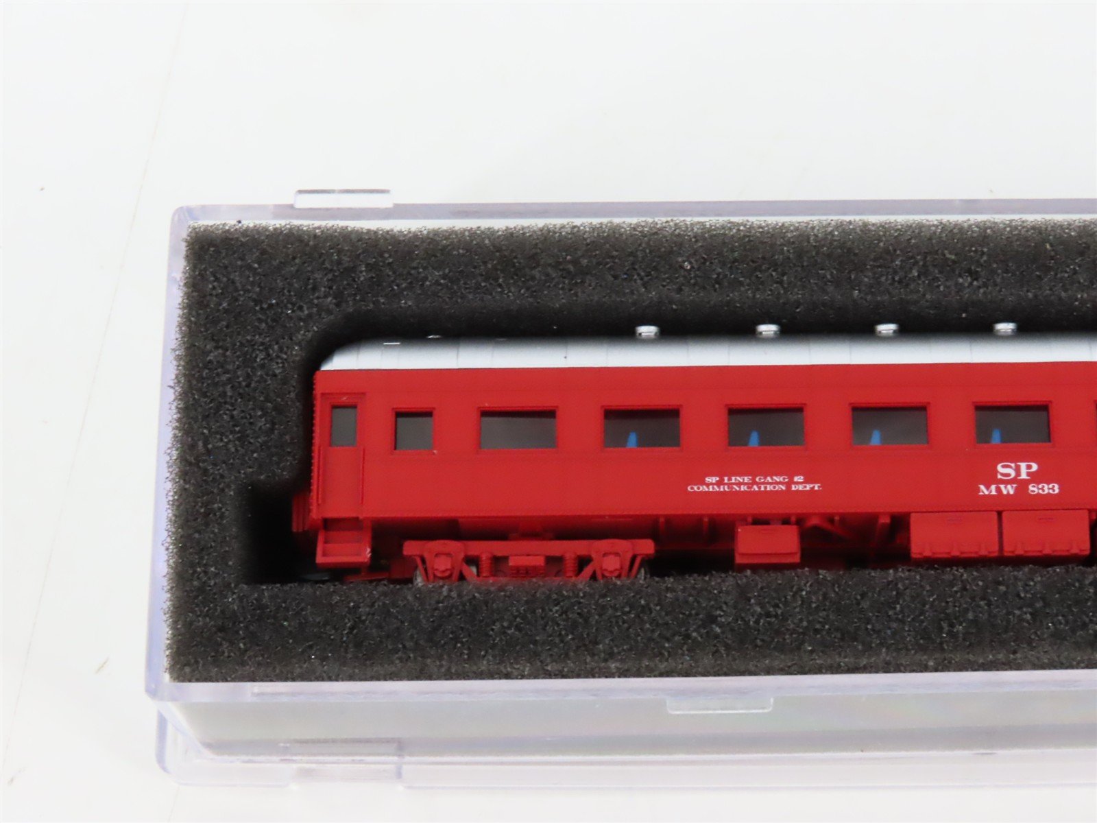 N Scale Wheels of Time 183 SP Southern Pacific Line Gang Passenger Car #MW833