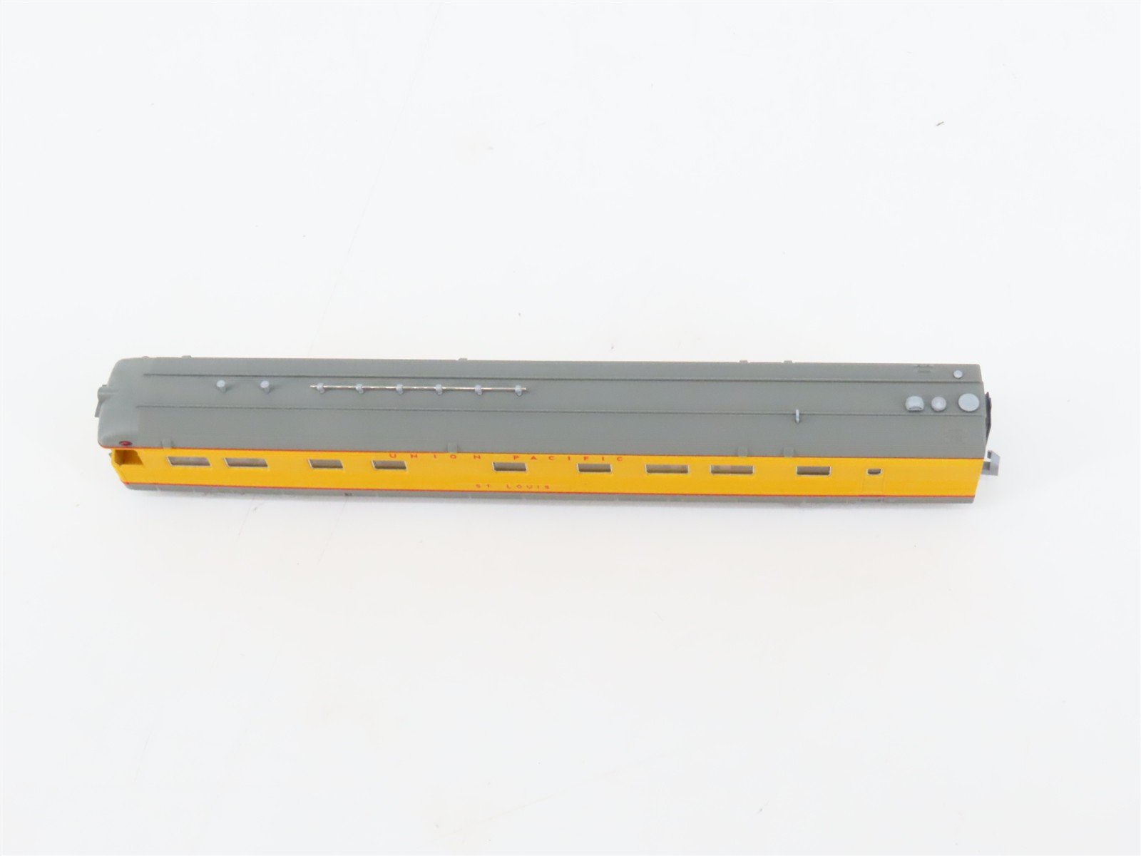 N Scale Kato 156-0814 UP Union Pacific Business Passenger Car 