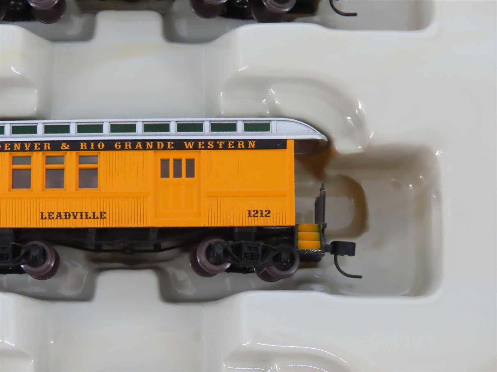 N Scale Athearn 11023 DRGW Rio Grande Overton Passenger 4-Car Set