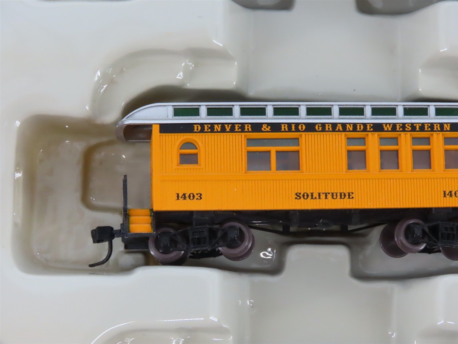 N Scale Athearn 11023 DRGW Rio Grande Overton Passenger 4-Car Set
