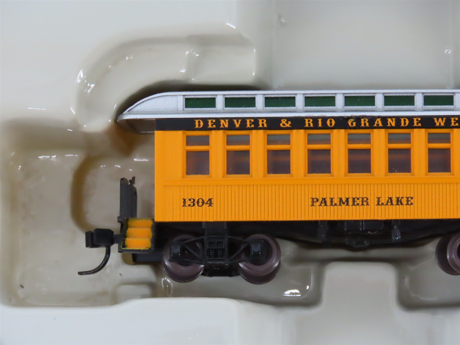N Scale Athearn 11023 DRGW Rio Grande Overton Passenger 4-Car Set