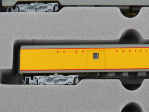 N Scale Kato 106-024 UP Union Pacific Smooth Side Passenger 4-Car Set