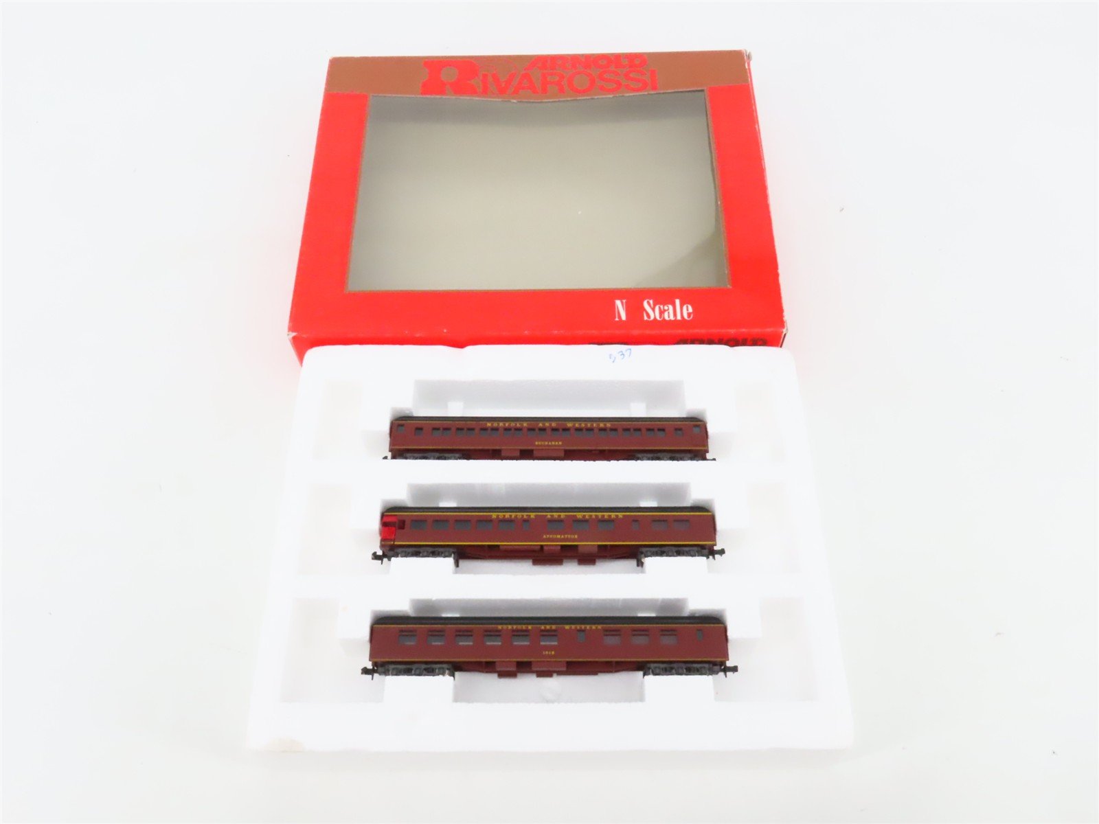 N Scale Rivarossi 0563 N&W Norfolk & Western Coach/Obs Passenger 3-Car Set