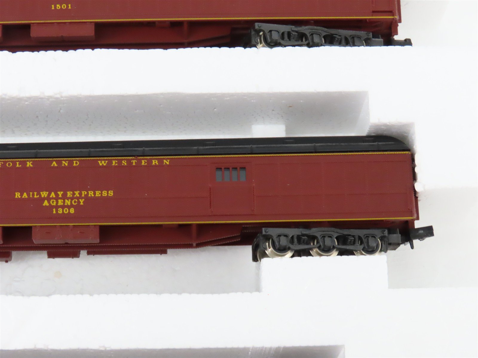 N Scale Rivarossi N&W Norfolk & Western Baggage, RPO, Coach Passenger 3-Car Set