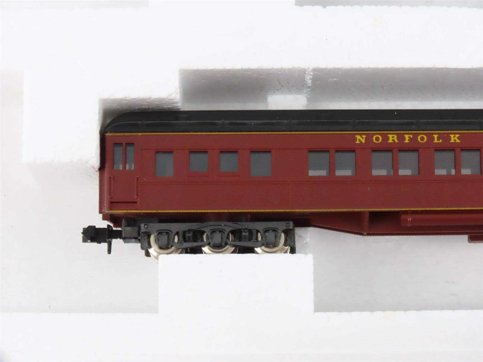 N Scale Rivarossi N&W Norfolk & Western Baggage, RPO, Coach Passenger 3-Car Set