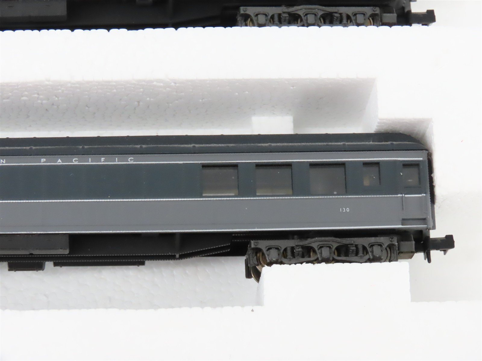 N Scale Rivarossi 0550 UP Union Pacific Coach/Combine/Obs Passenger 3-Car Set