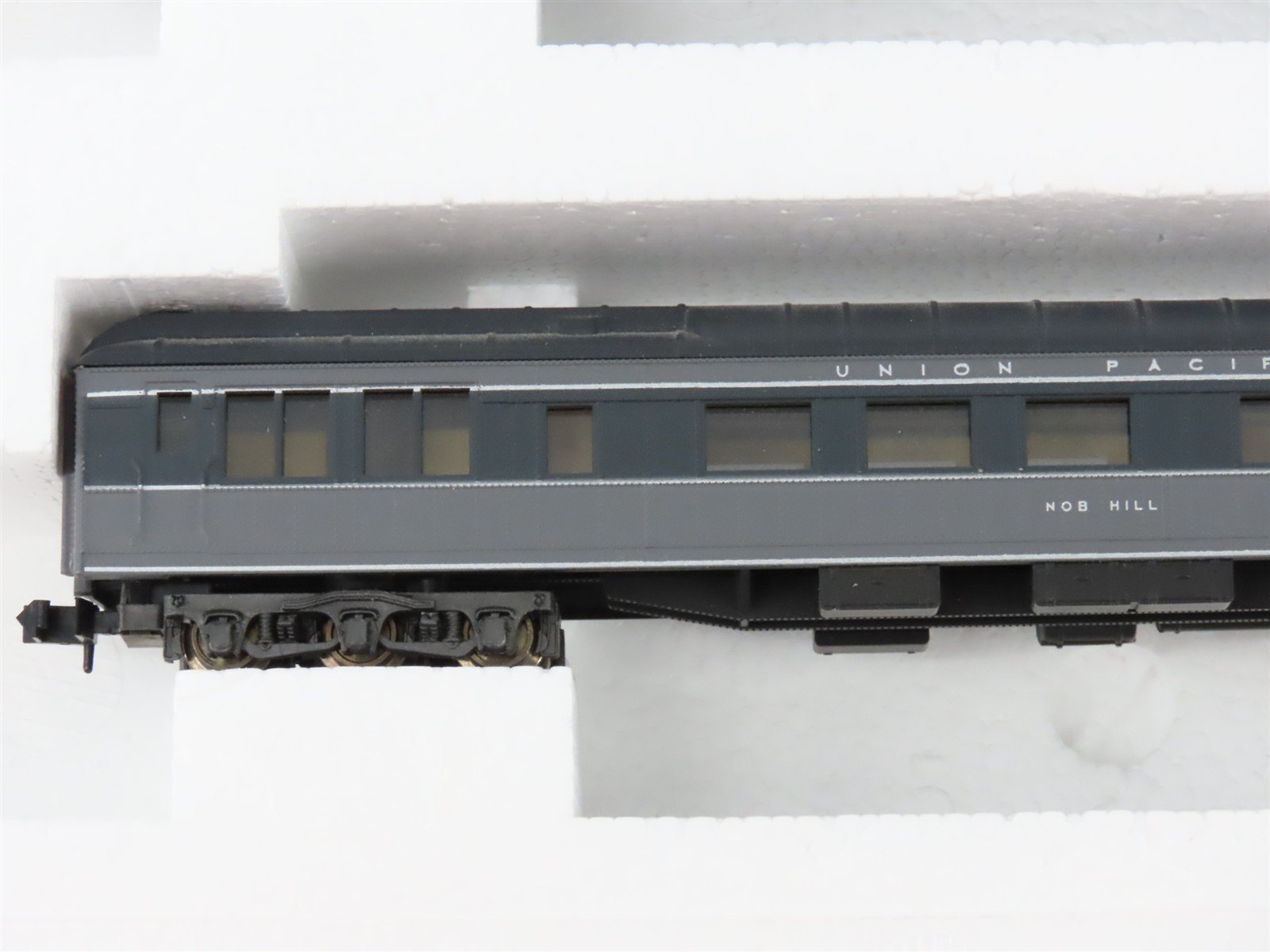 N Scale Rivarossi 0550 UP Union Pacific Coach/Combine/Obs Passenger 3-Car Set