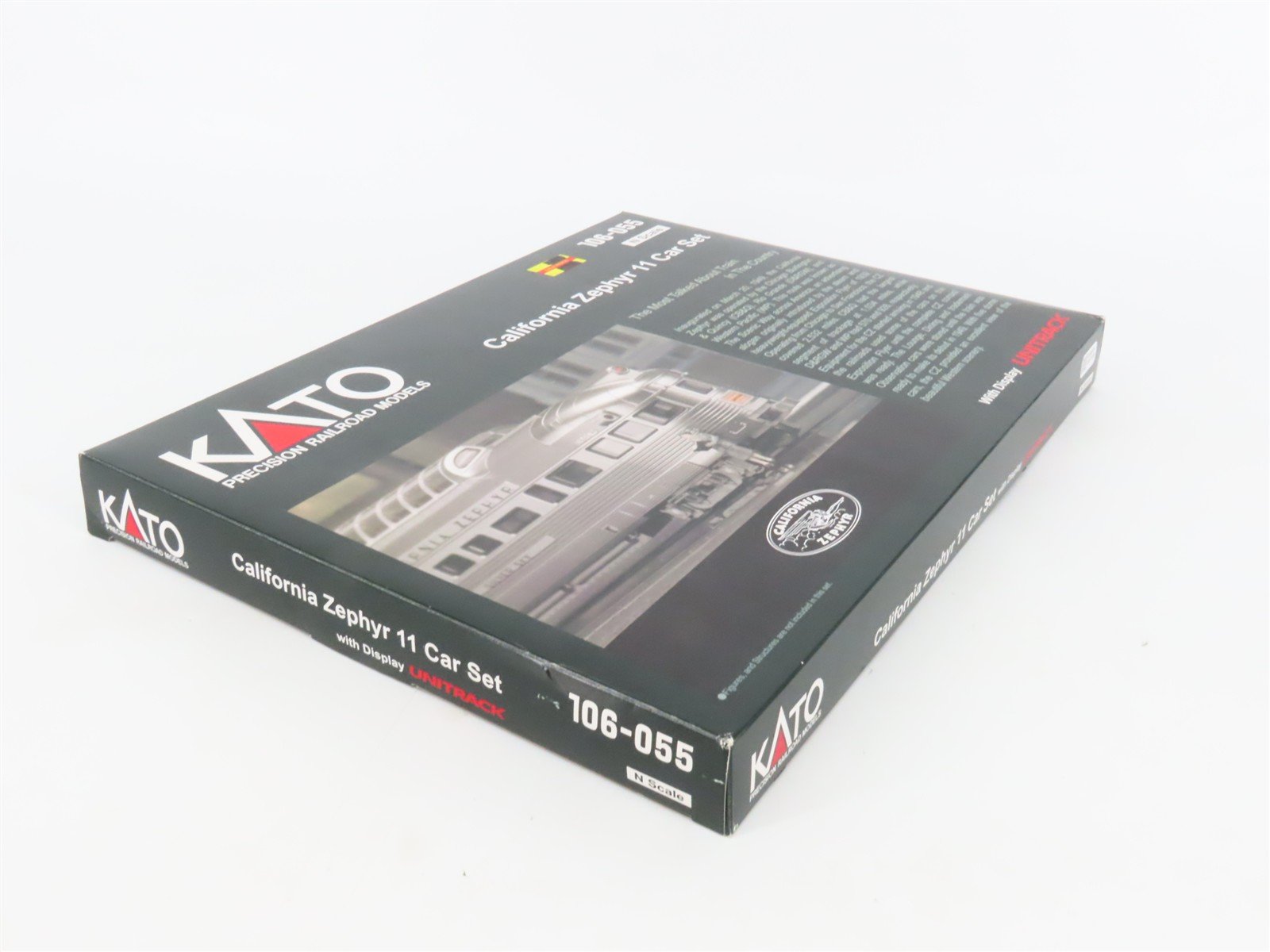 N Scale Kato 106-055 California Zephyr Passenger 11-Car Set w/Display Track