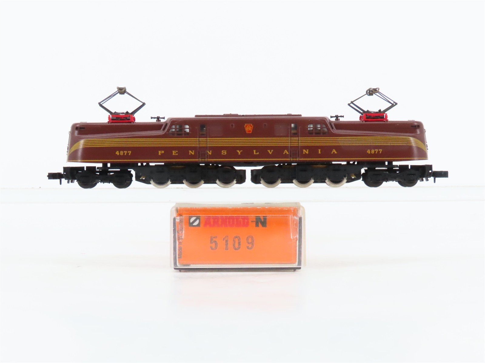 N Scale Arnold 5109 PRR Pennsylvania GG1 Electric Locomotive #4877