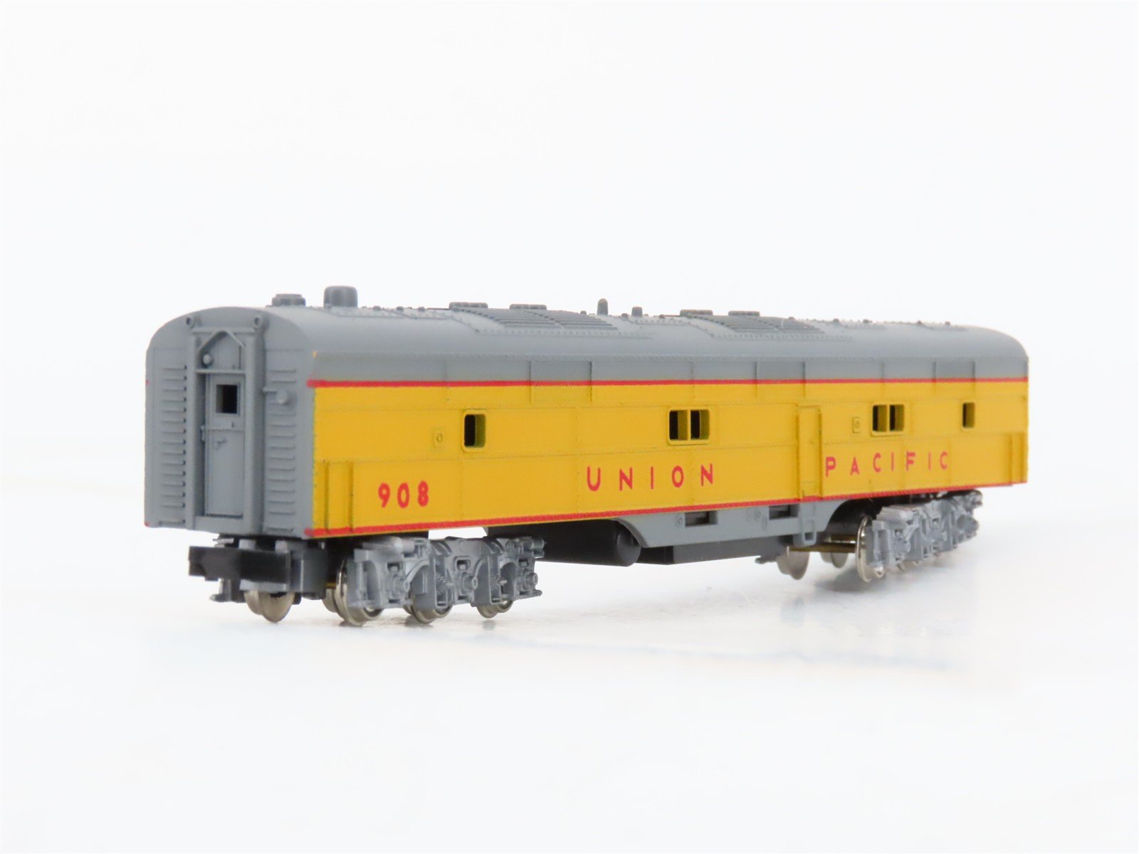 N Scale Con-Cor 0001-2808 UP Union Pacific EMD E7A/B Diesel Set #927/908