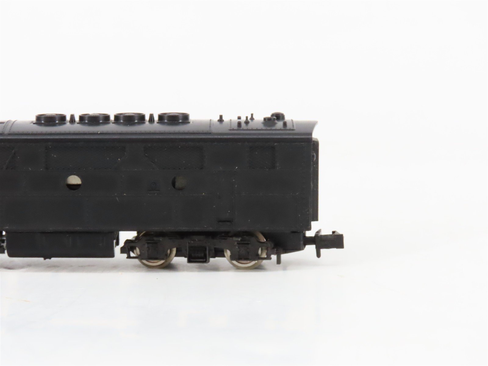 N Scale Fleischmann Piccolo Undecorated EMD F3A Diesel Locomotive