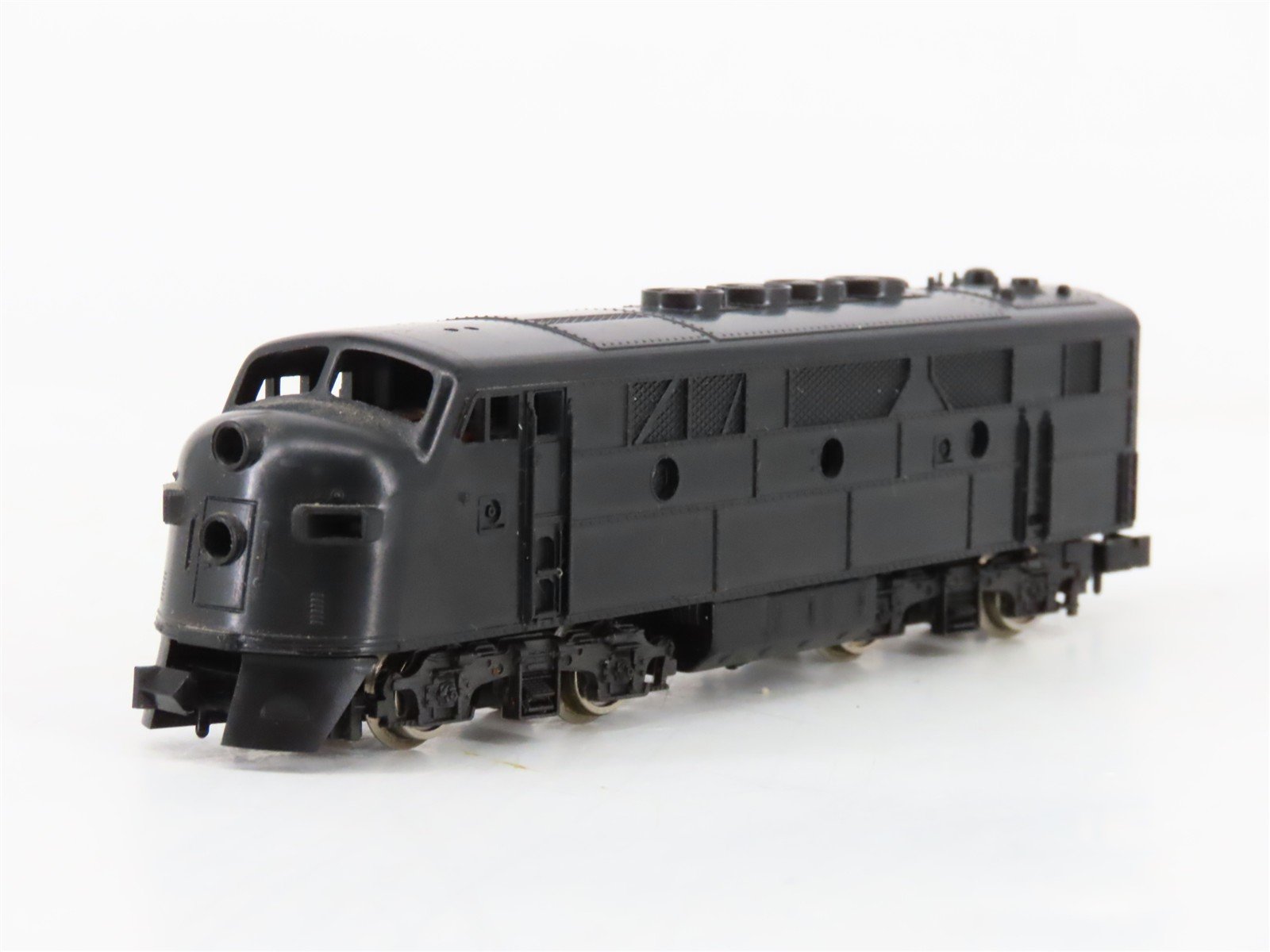 N Scale Fleischmann Piccolo Undecorated EMD F3A Diesel Locomotive