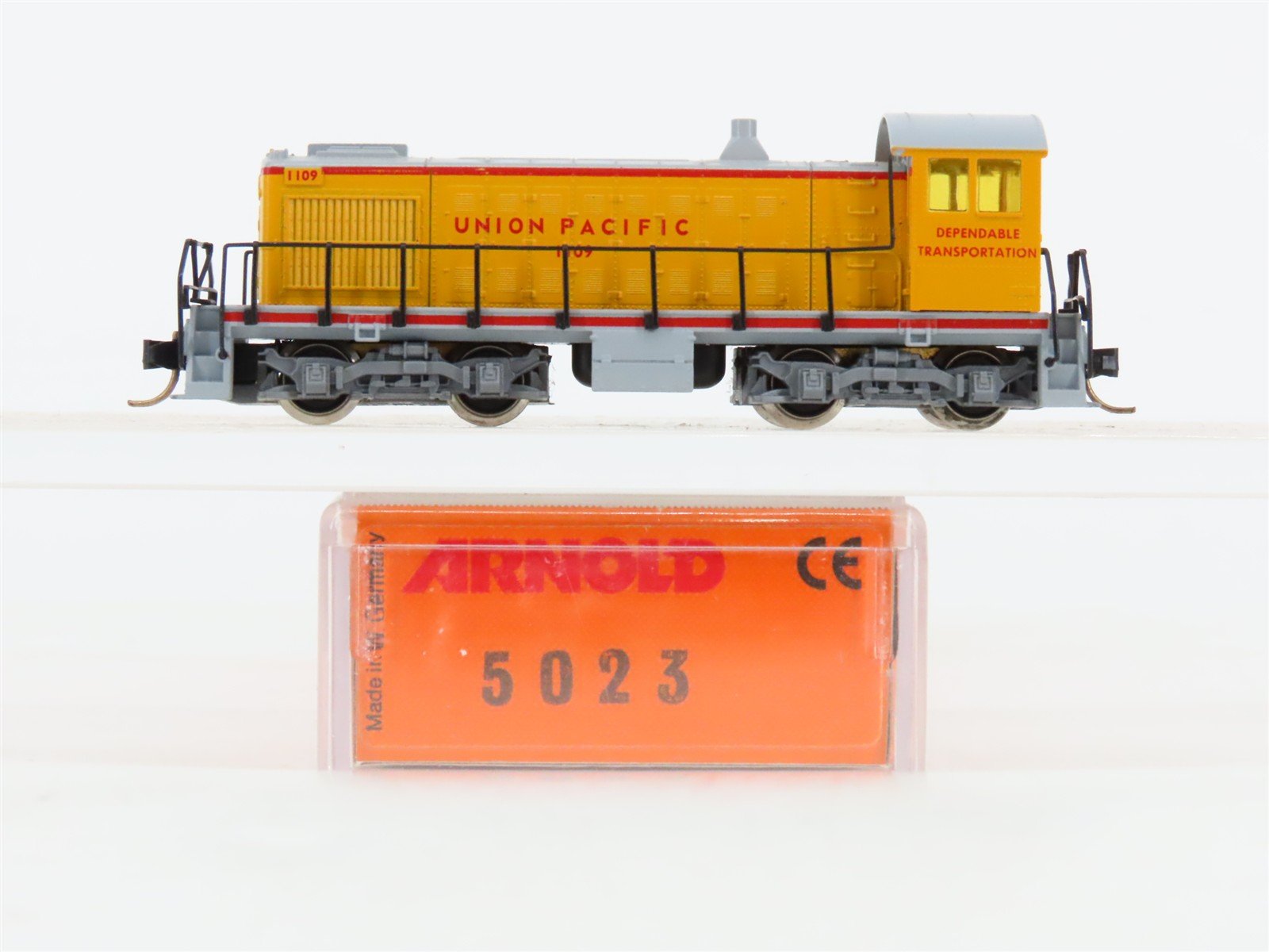 N Scale Arnold 5023 UP Union Pacific ALCO S2 Diesel Switcher Locomotive #1109