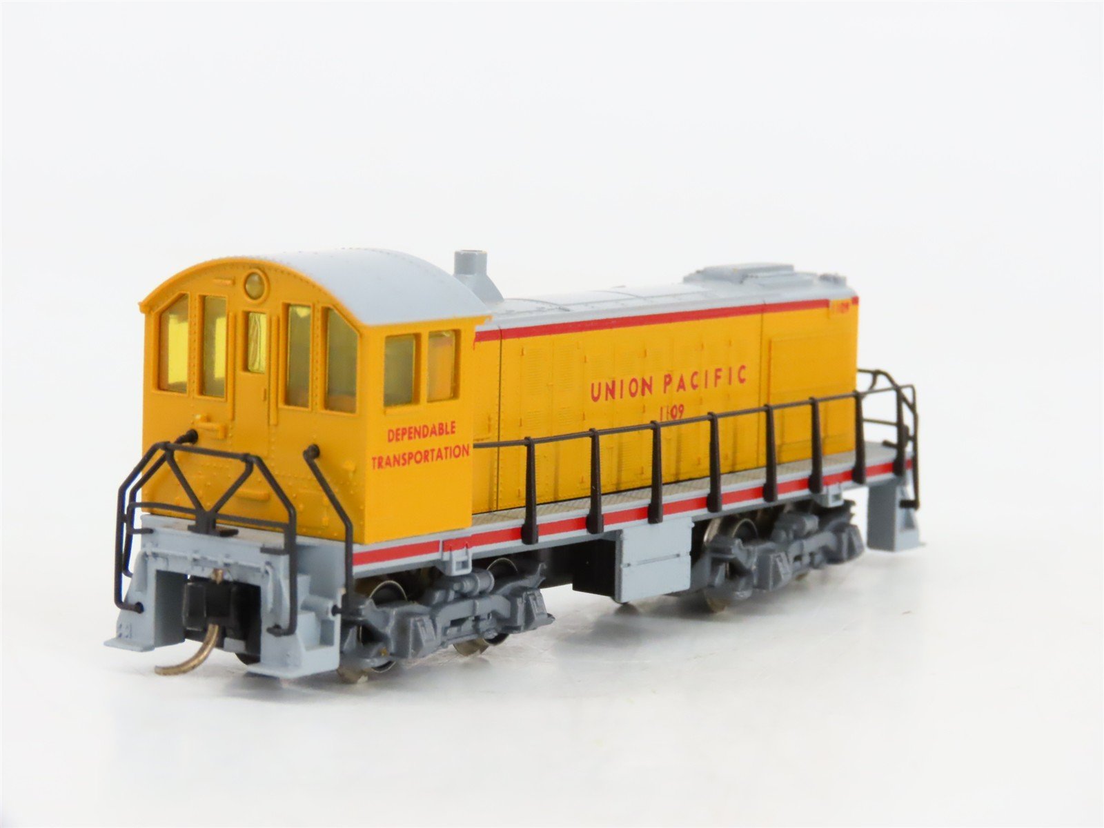 N Scale Arnold 5023 UP Union Pacific ALCO S2 Diesel Switcher Locomotive #1109