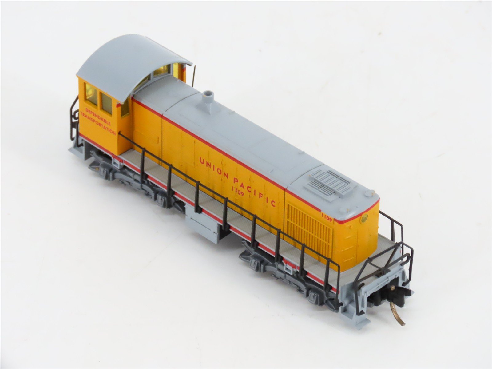 N Scale Arnold 5023 UP Union Pacific ALCO S2 Diesel Switcher Locomotive #1109
