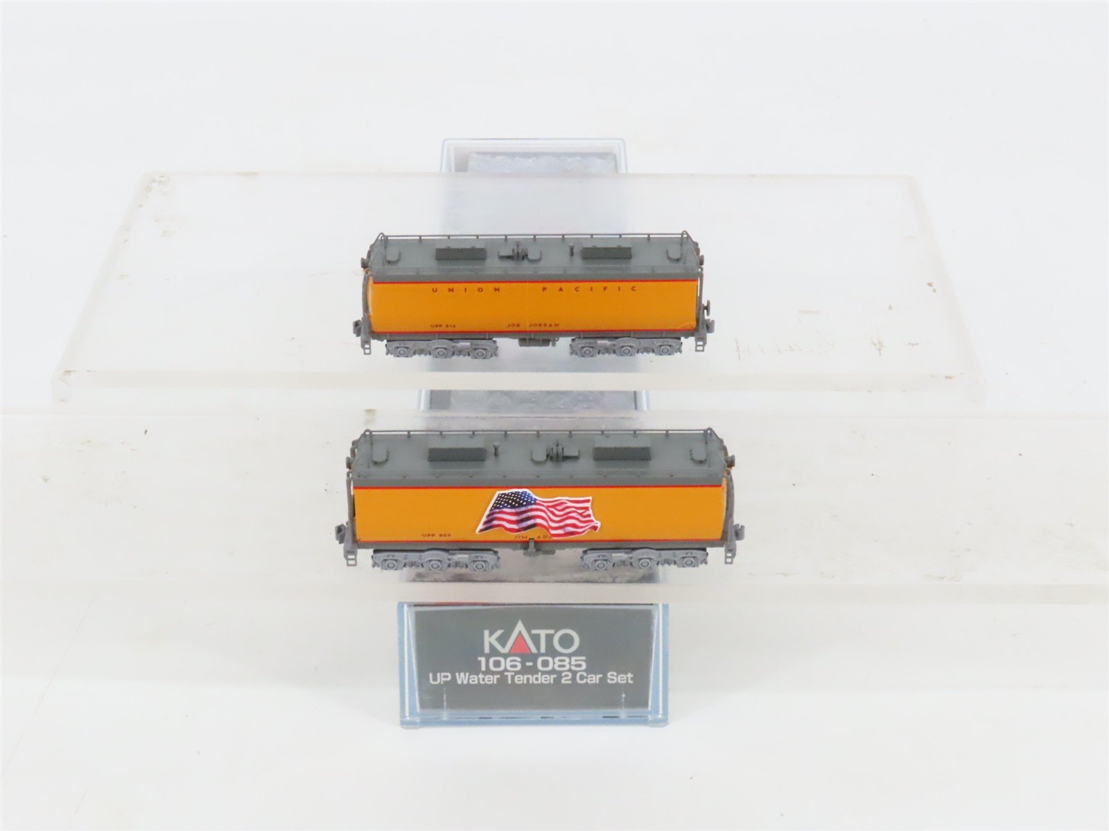N Scale KATO 106-085 UP Union Pacific Water Tenders 2-Car Set