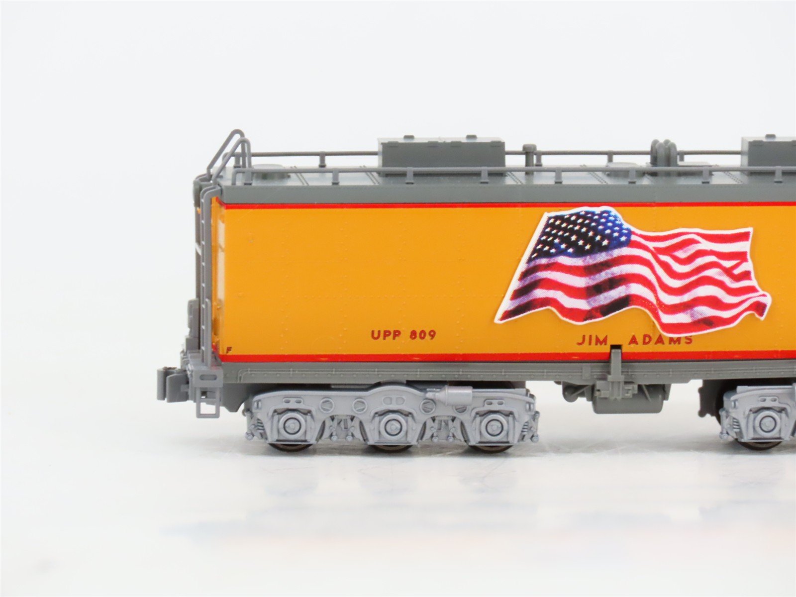 N Scale KATO 106-085 UP Union Pacific Water Tenders 2-Car Set