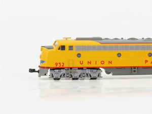 N Scale KATO 176-266 UP Union Pacific EMD E8/9A Diesel Locomotive #932
