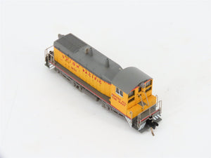 N Scale Life-Like 7897 UP Union Pacific EMD SW9/1200 Diesel Switcher #1833