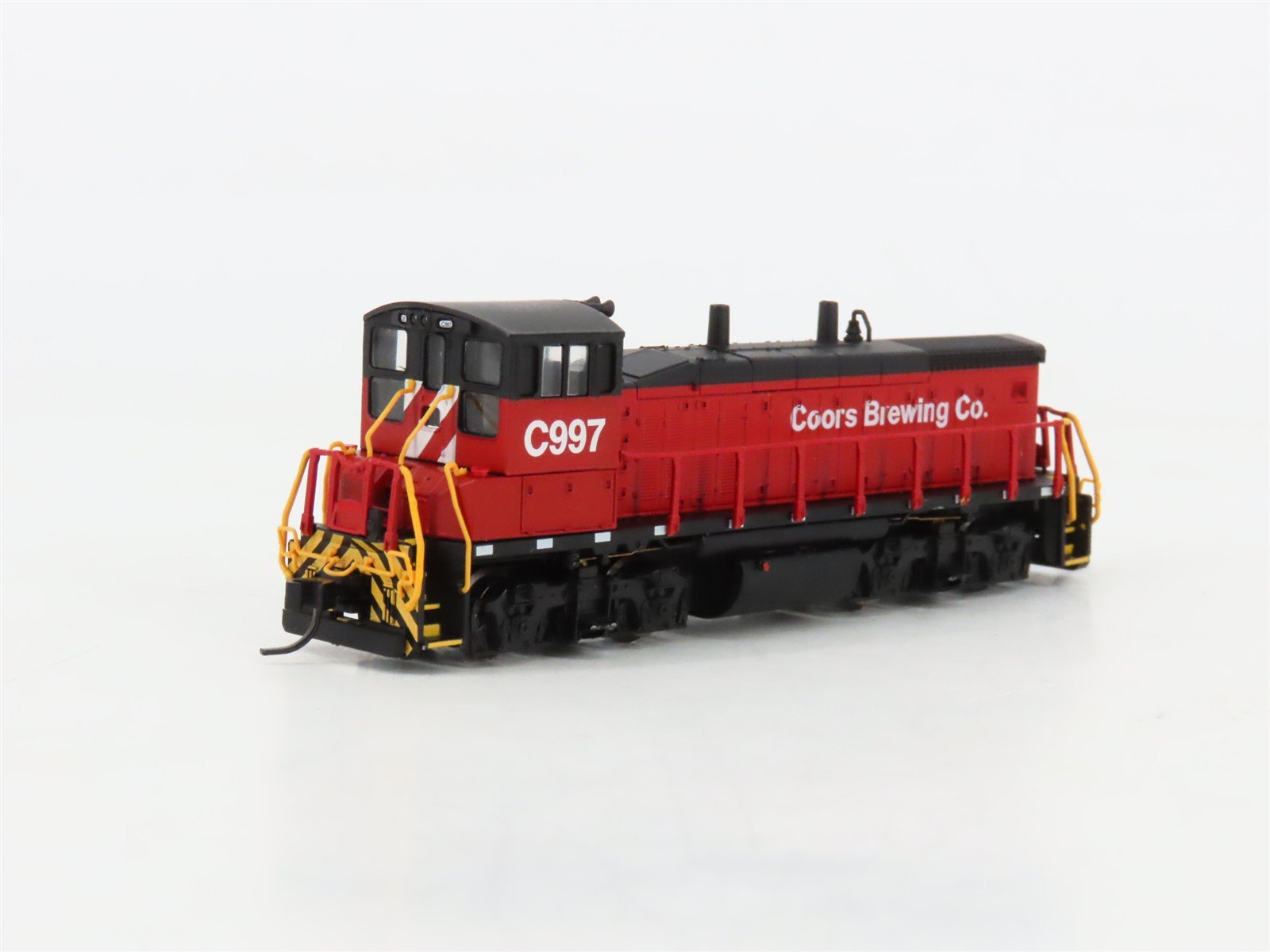 N Scale Atlas NSC-ATL07-02 Coors Brewing MP-15 Diesel Yard Switcher #C997