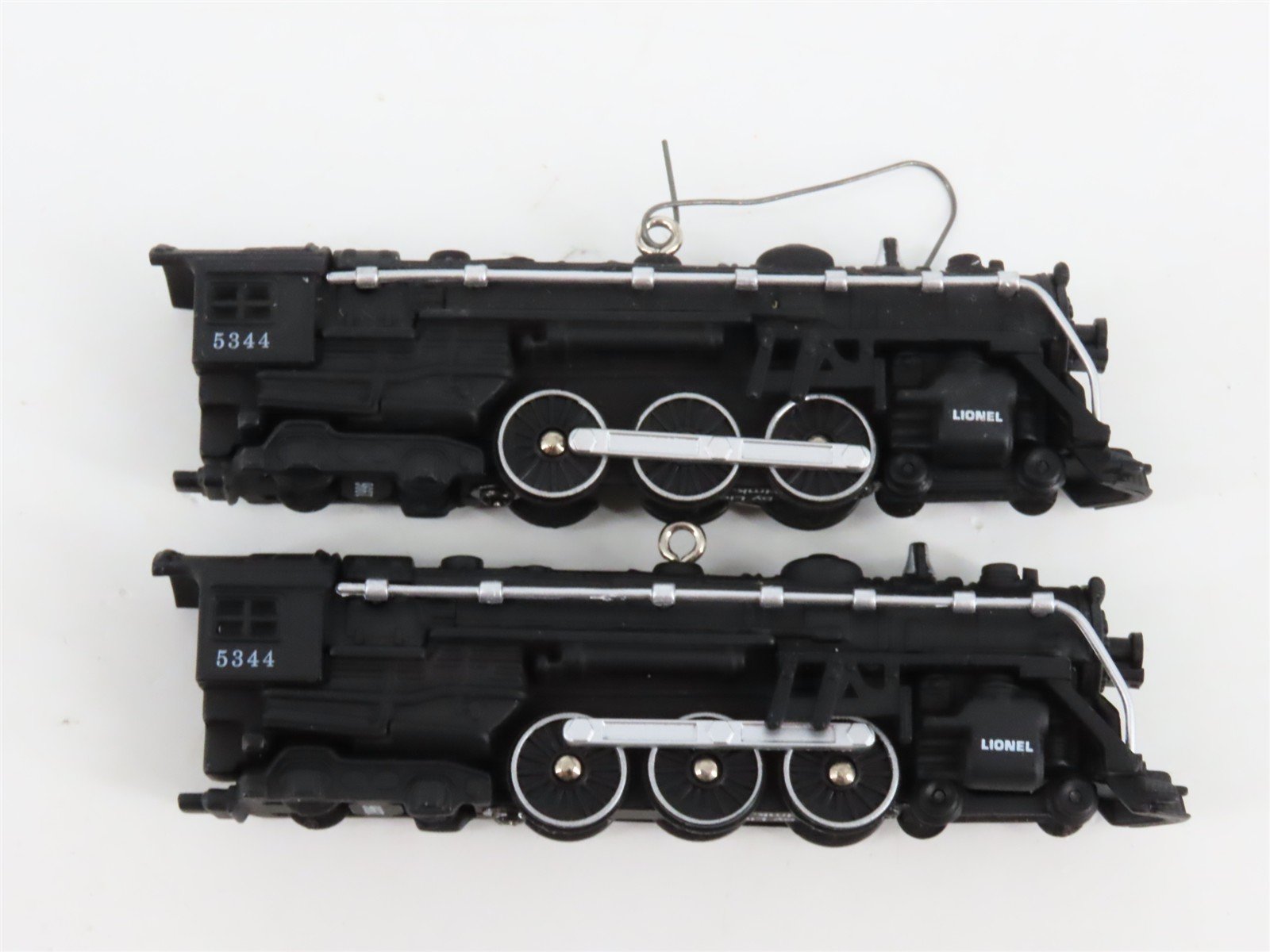 LOT of 5 Lionel/Keepsake Steam Locomotive & Freight Cars Ornaments