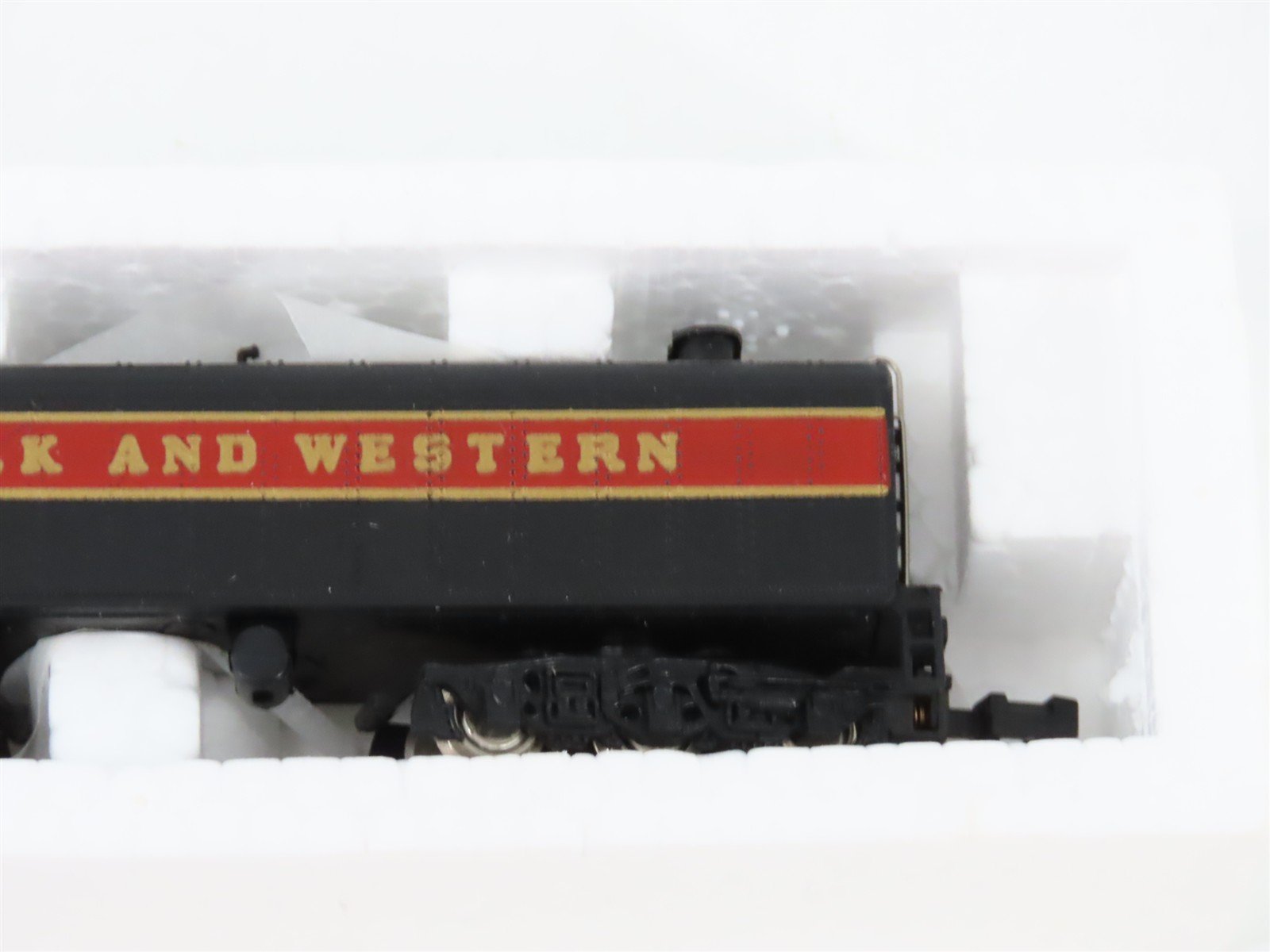 N Scale Bachmann 53-1096A4 N&W Norfolk & Western Auxiliary Water Steam Tender